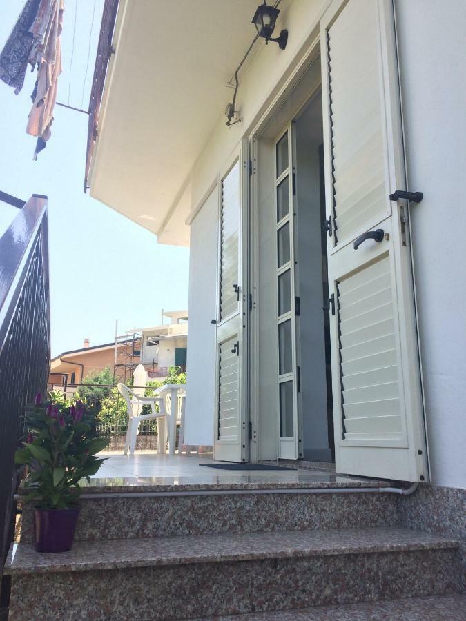 Casa Vacanze Il Gelsomino Patti Exterior foto