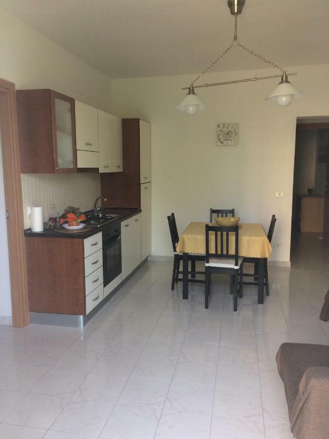 Casa Vacanze Il Gelsomino Patti Exterior foto